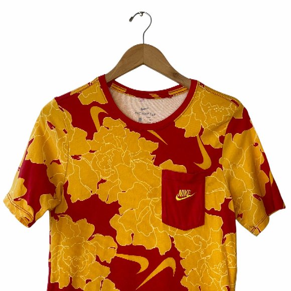 Nike Hawaiian Print T Shirt Size S *Unique* Yellow Red Floral Pocket Logo - Picture 2 of 9